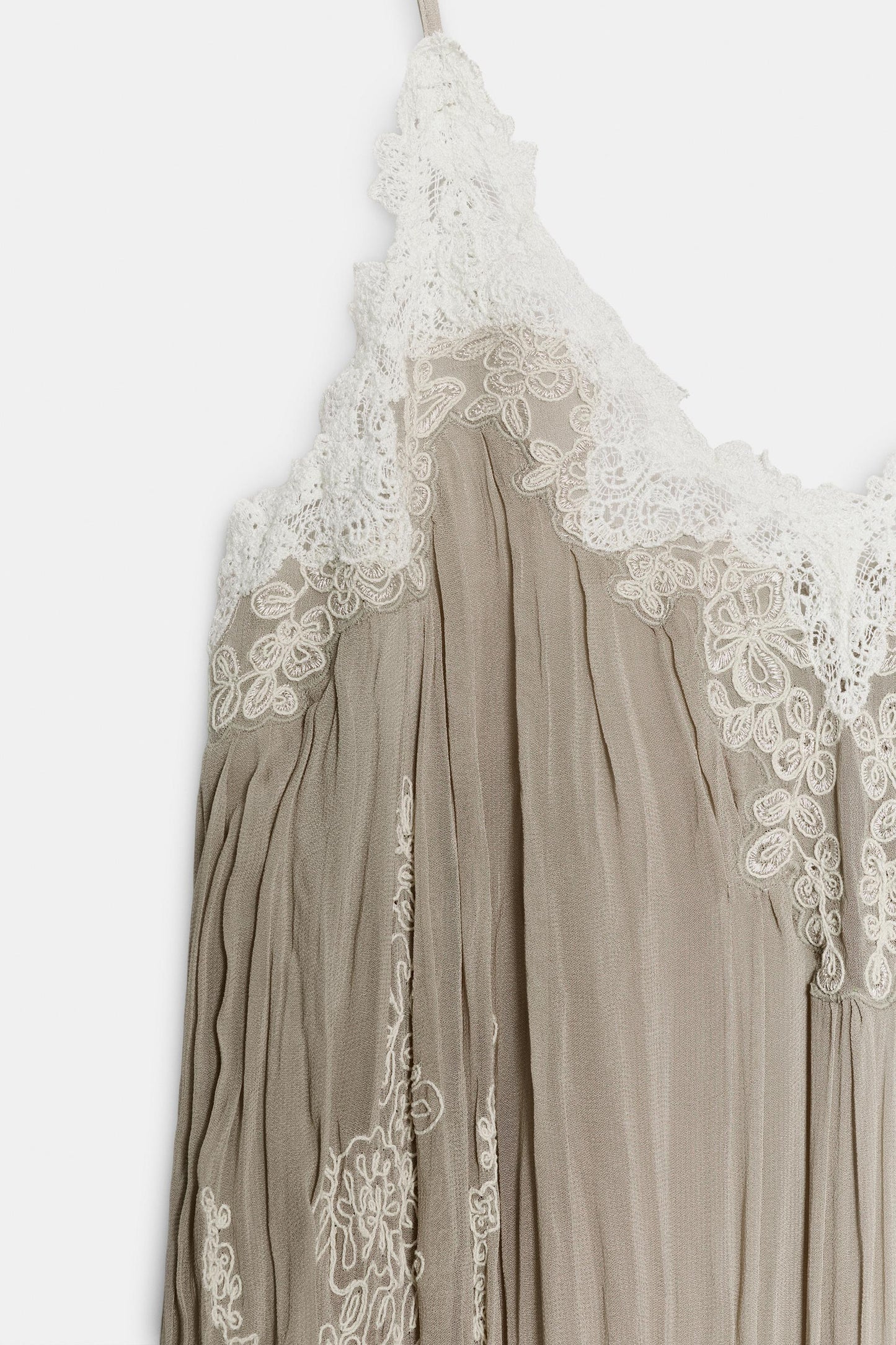 #E1D1CF, Gris / Beige