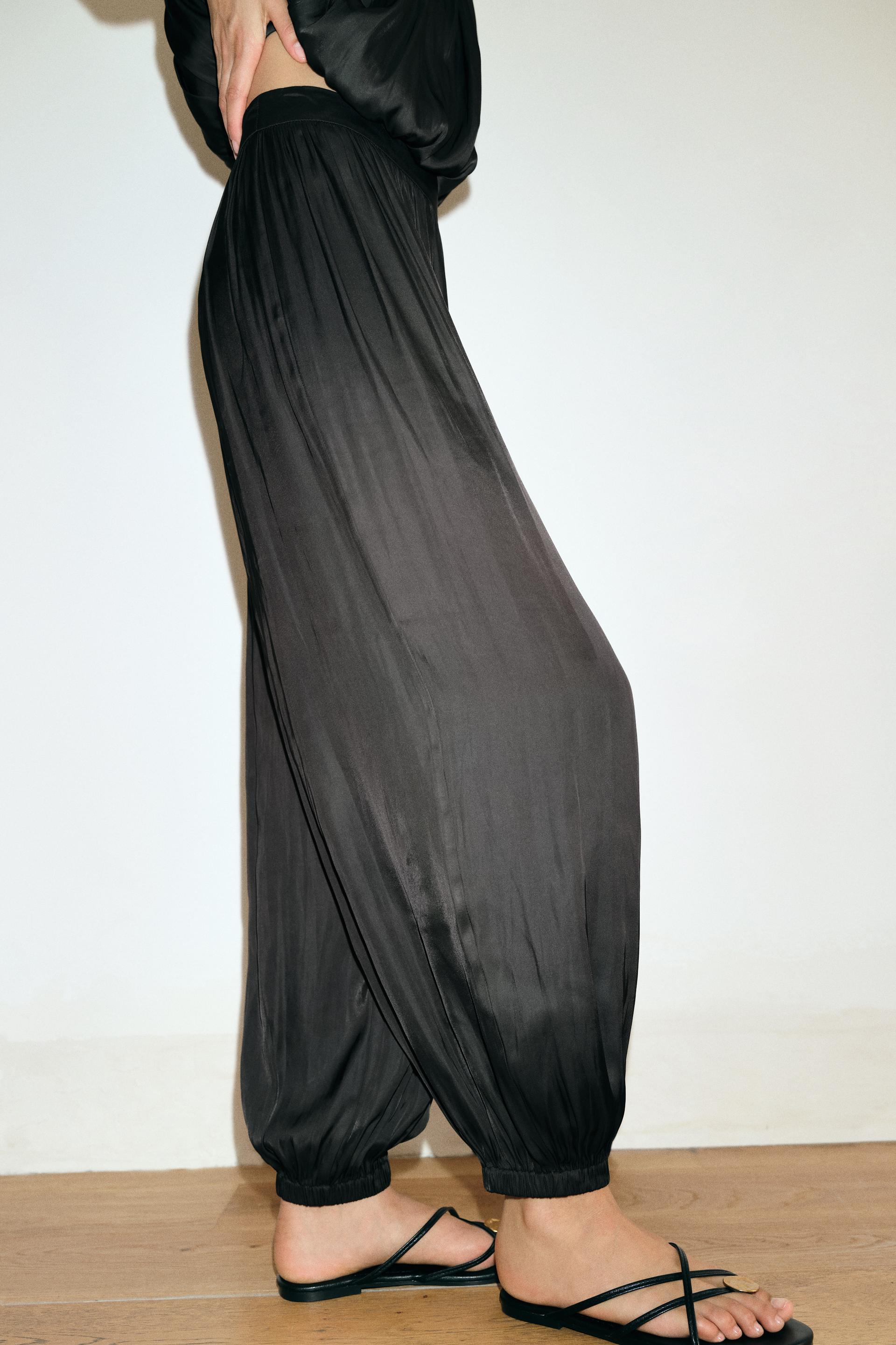 #242524, Noir